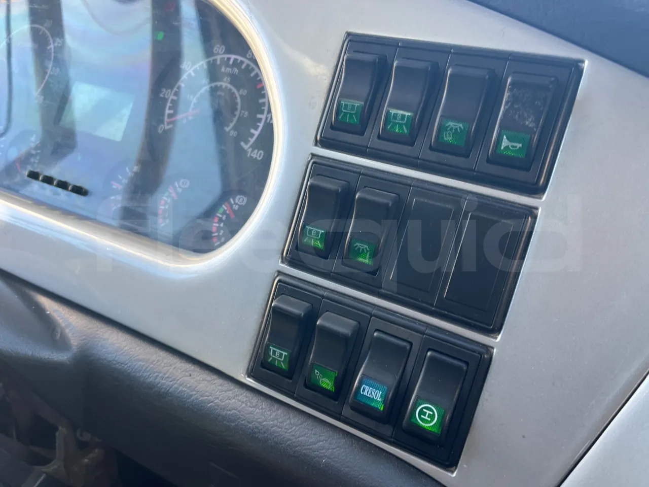 King Long XMQ6900 XMQ6900-3 - Euro5 - 178kW - 8.995mt - onboard devices 1