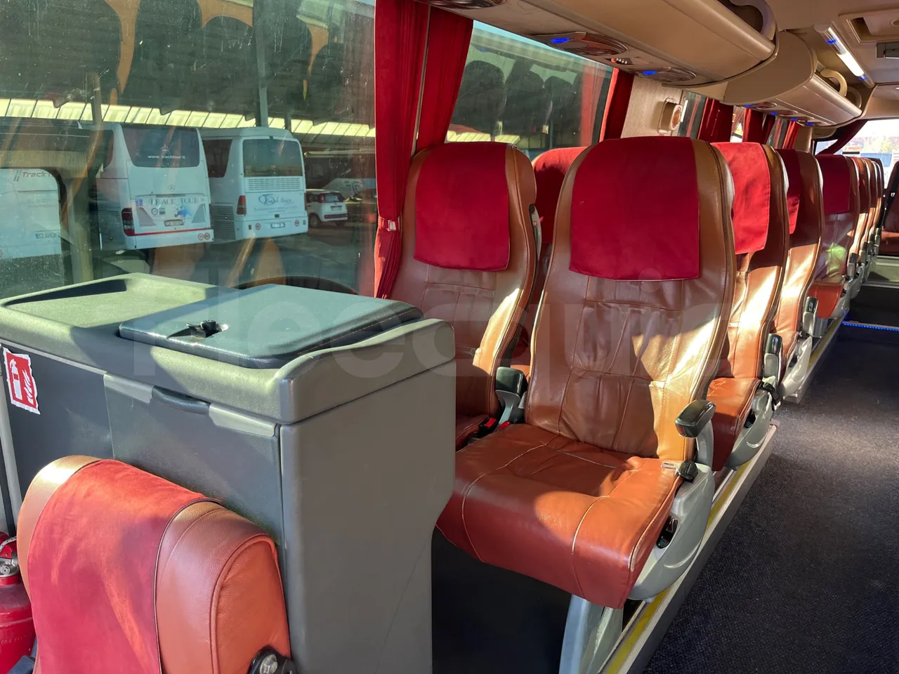 King Long XMQ6900 XMQ6900-3 - Euro5 - 178kW - 8.995mt - coffee machine accessories