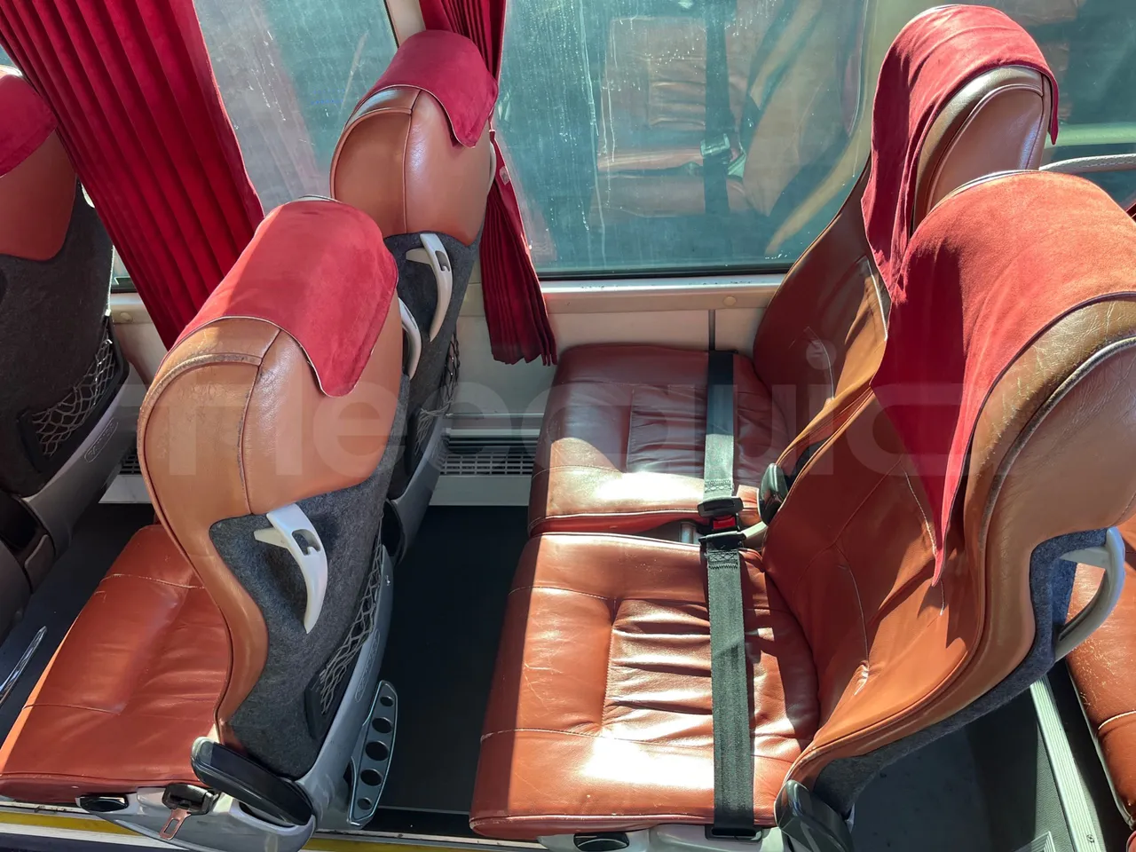 King Long XMQ6900 XMQ6900-3 - Euro5 - 178kW - 8.995mt - single seat detail