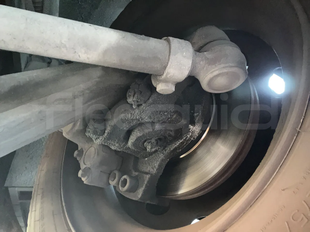 King Long XMQ6900 XMQ6900-3 - Euro5 - 178kW - 8.995mt - front discs left