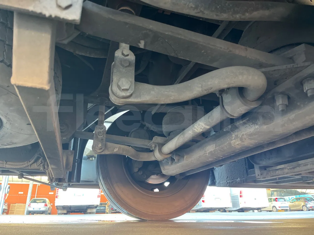 King Long XMQ6900 XMQ6900-3 - Euro5 - 178kW - 8.995mt - front axle right side