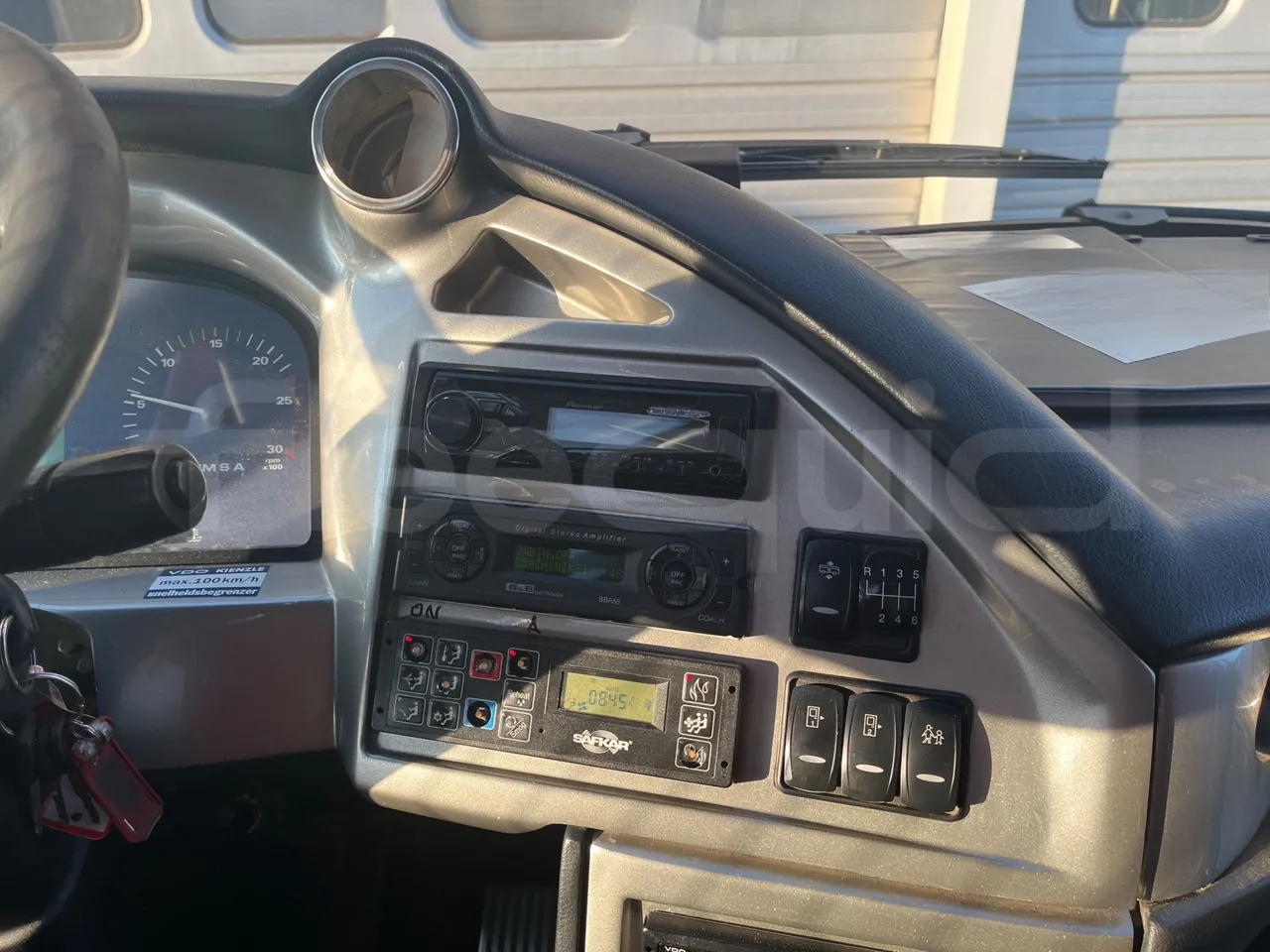 Temsa Safari HD 12 - EUR4 - 300kW - 12.200m - radio accessories photo