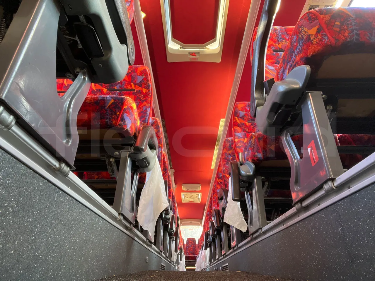 Temsa Safari HD 12 - EUR4 - 300kW - 12.200m - seat brackets photo