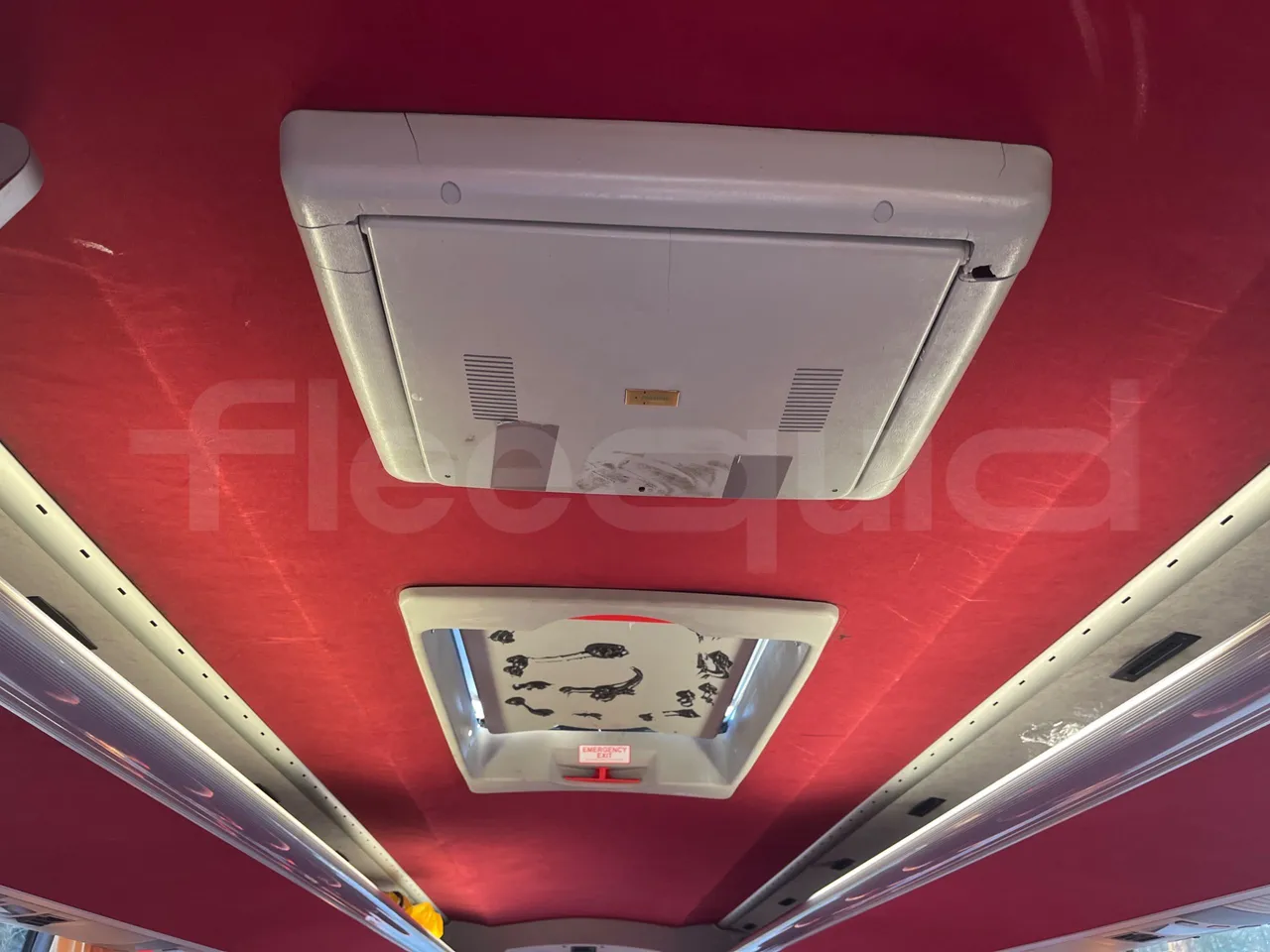 Temsa Safari HD 12 - EUR4 - 300kW - 12.200m - roof hatch 1