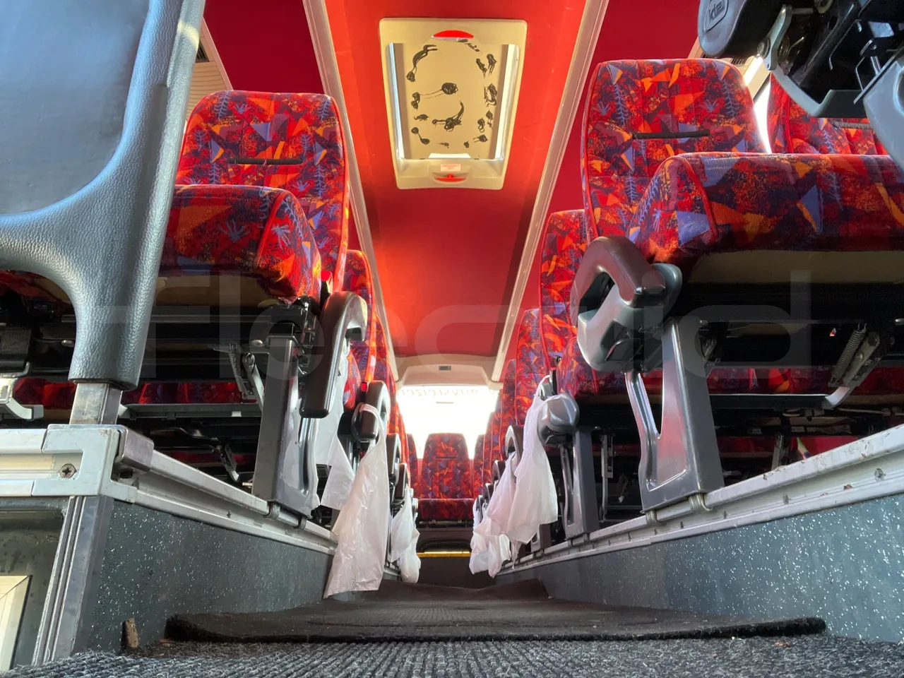 Temsa Safari HD 12 - EUR4 - 300kW - 12.200m - roof hatch 3