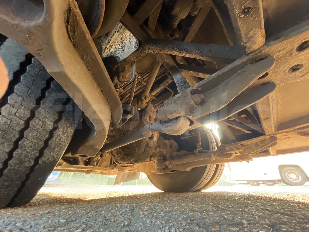 Temsa Safari HD 12 - EUR4 - 300kW - 12.200m - axle 3 air springs 2 right