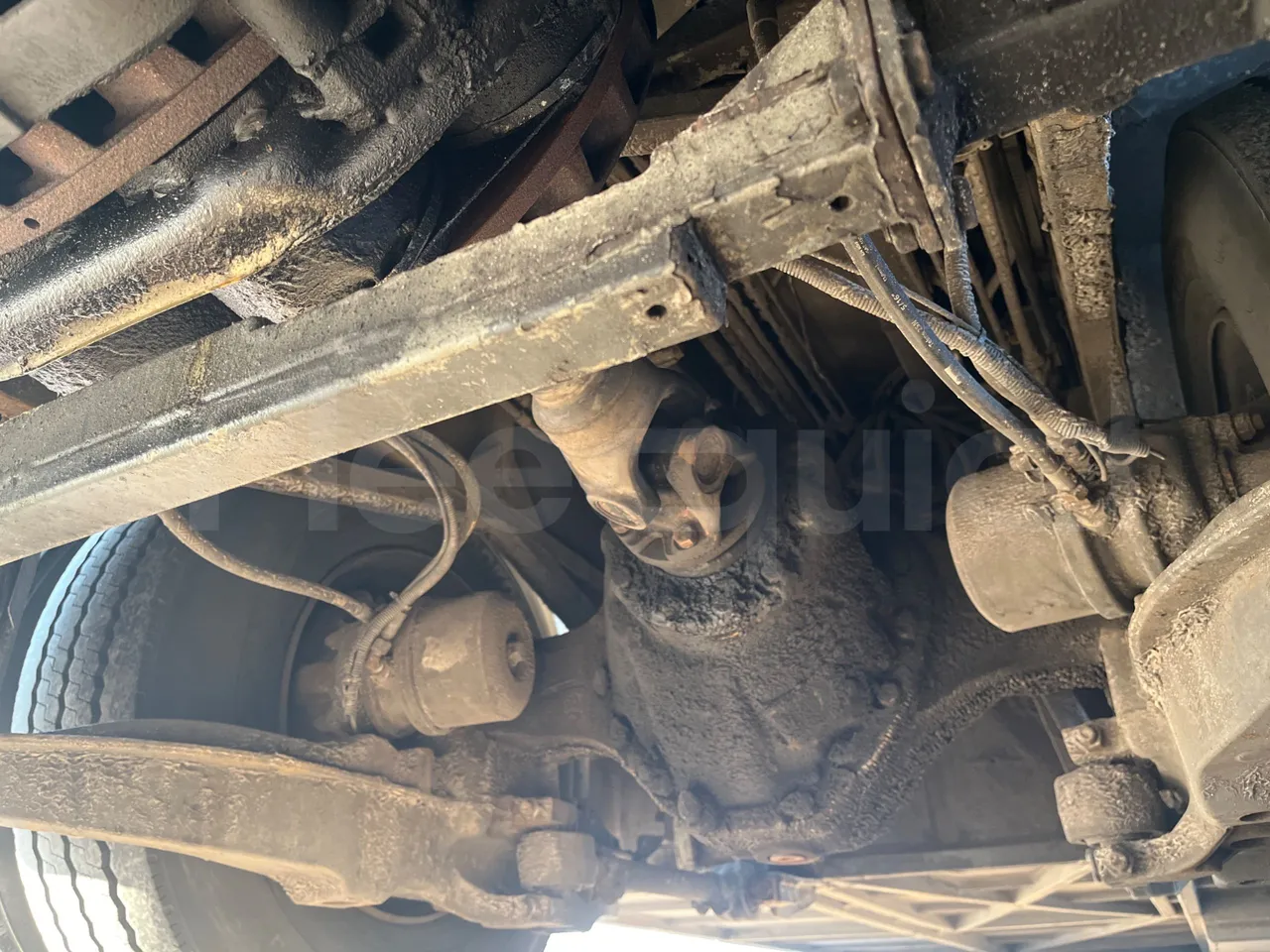 Temsa Safari HD 12 - EUR4 - 300kW - 12.200m - axel 3 shock absorbers 1 right