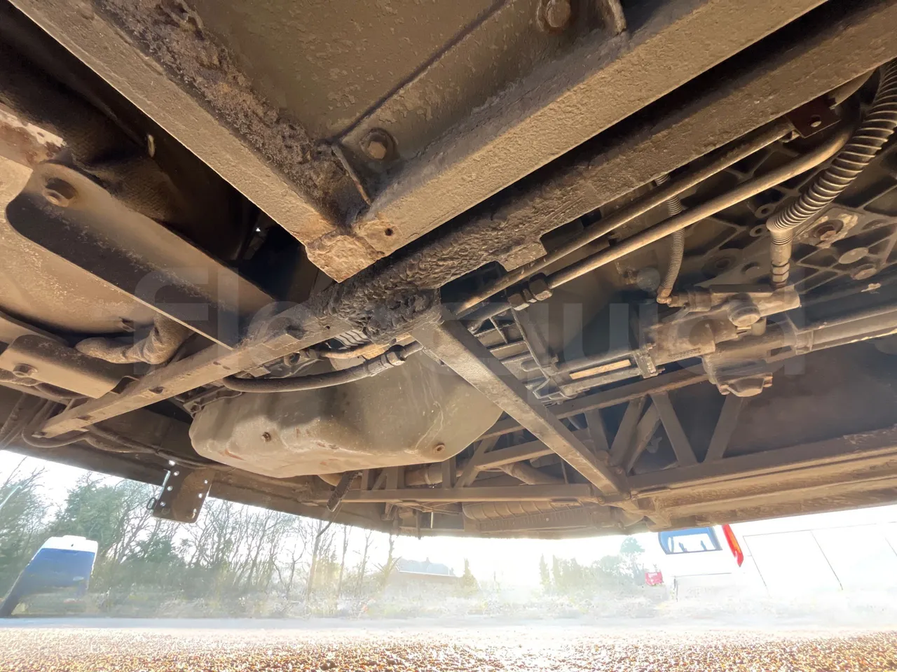 Temsa Safari HD 12 - EUR4 - 300kW - 12.200m - axel 3 shock absorbers 2 right