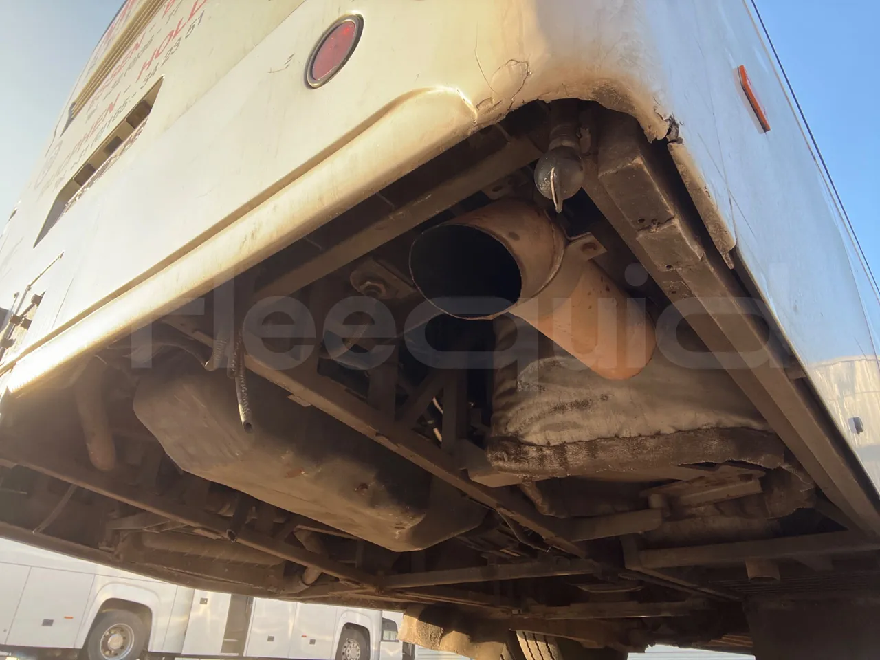 Temsa Safari HD 12 - EUR4 - 300kW - 12.200m - axle 2 shock absorbers 1 left