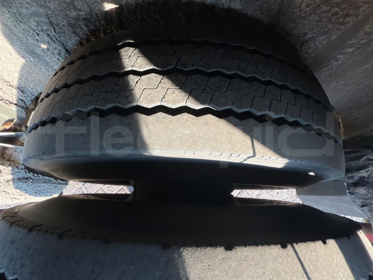 Temsa Safari HD 12 - EUR4 - 300kW - 12.200m - axle 2 shock absorbers 1 right