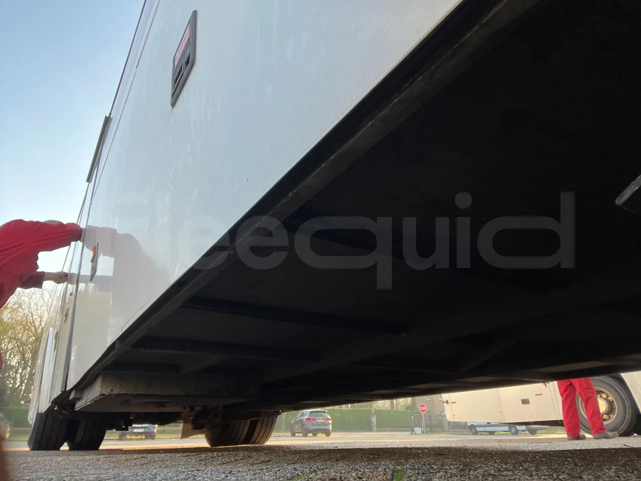 Temsa Safari HD 12 - EUR4 - 300kW - 12.200m - front axle right side