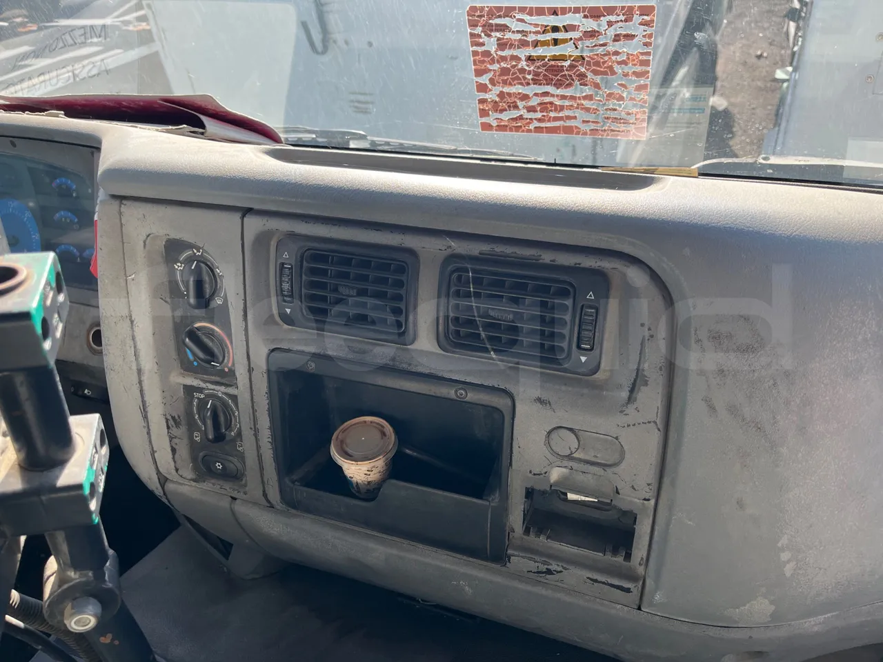 Renault Trucks 22CVA1-320.8  - Euro3 - 230kW - 9.485mt - onboard devices 2