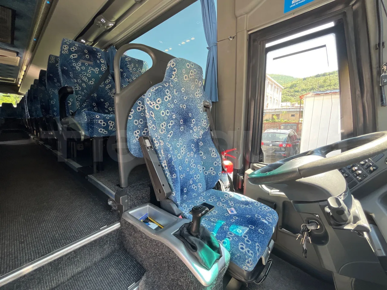 Iveco 389 - jack and driver keys