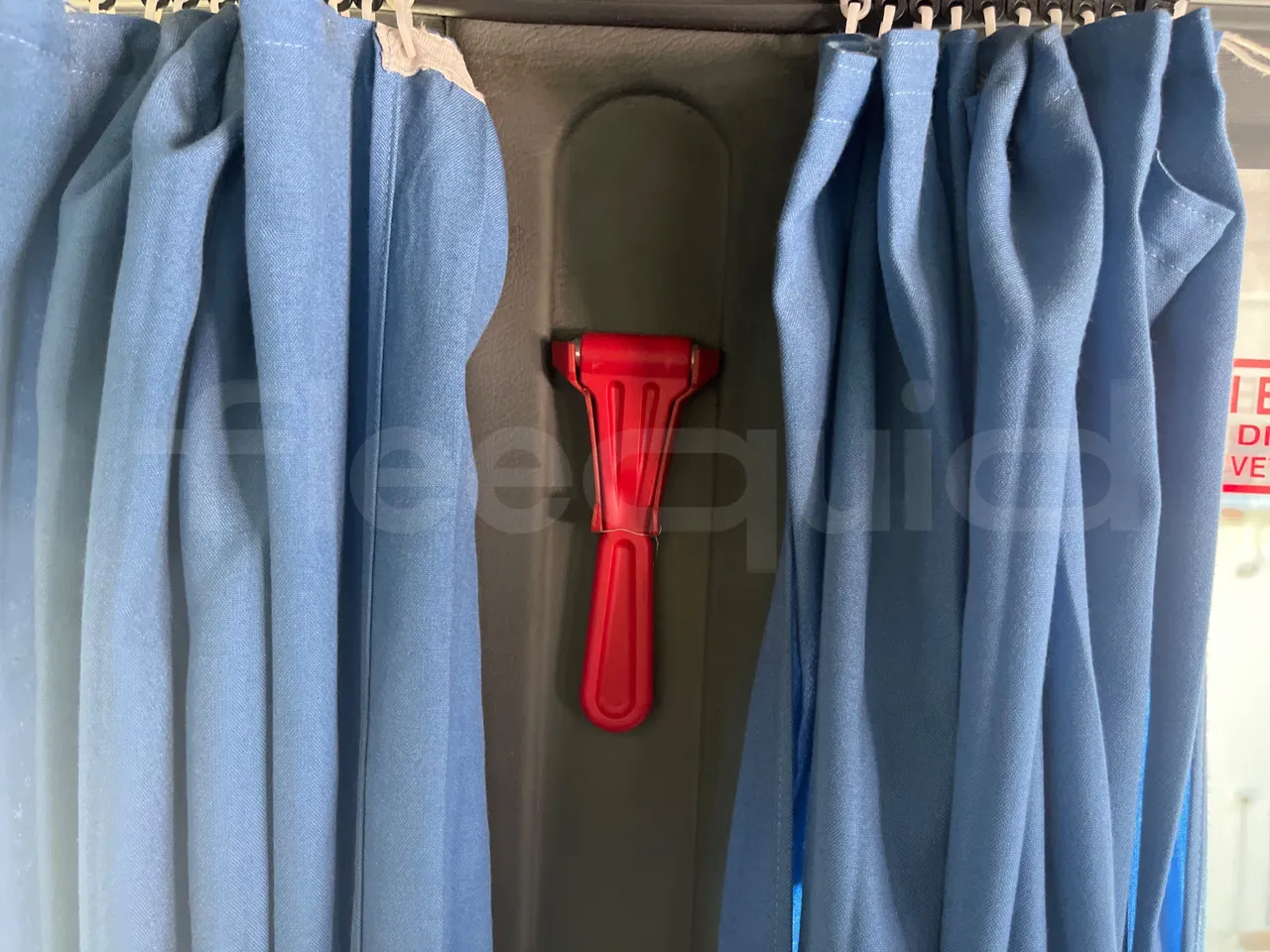 Iveco 389 - camera accessories photo