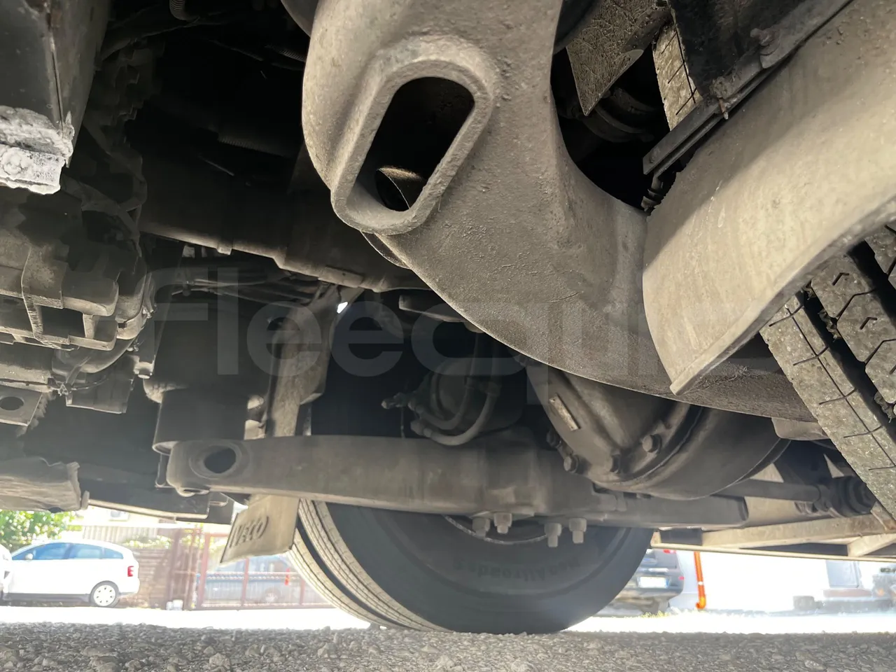 Iveco 389 - axle 2 discs right