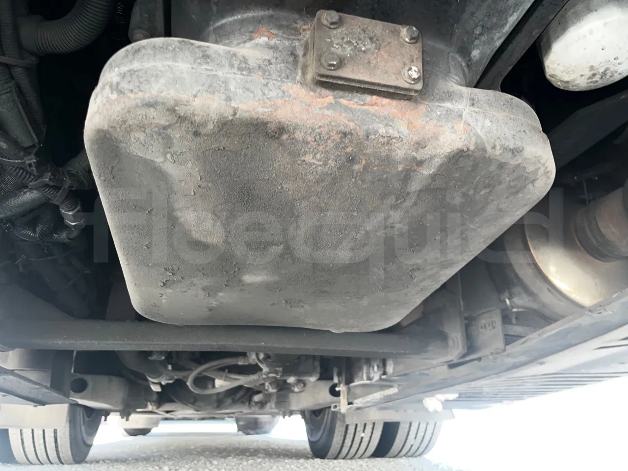 Iveco 389 - engine without protection