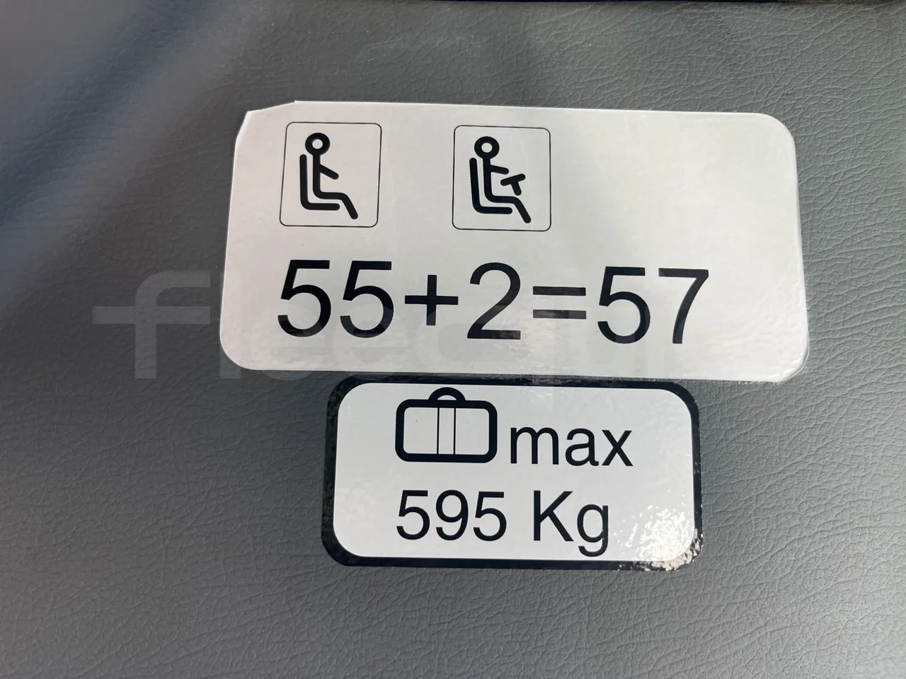 Iveco 389 - seat plate photo