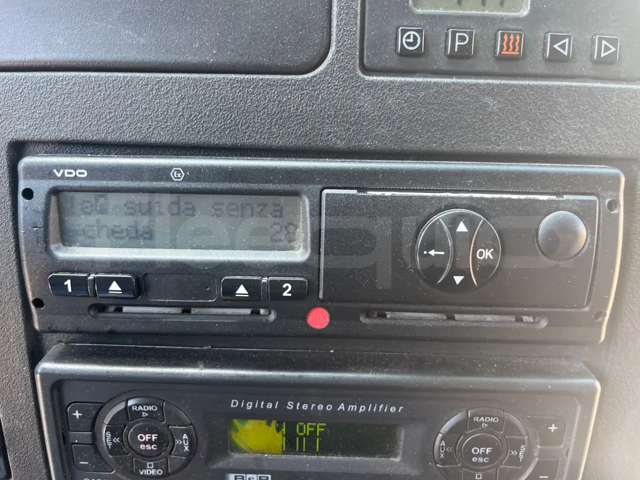 Iveco 389 - Tachograph