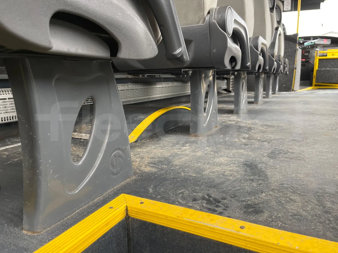 Kutsenits IC HNF-1 - EUR5 - 125kW -8.5m - seat brackets photo