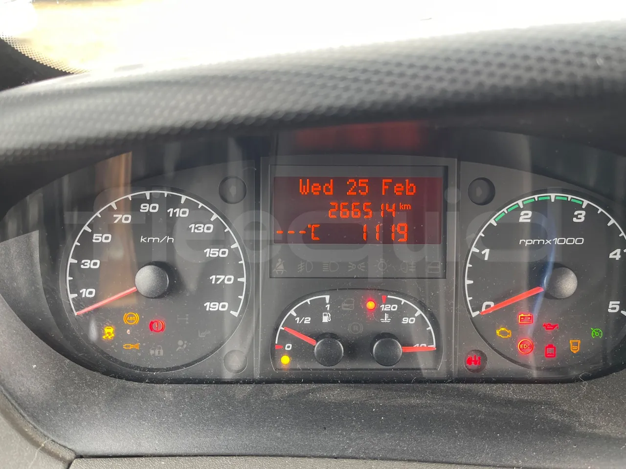 Kutsenits IC HNF-1 - EUR5 - 125kW -8.5m - dashboard lights on