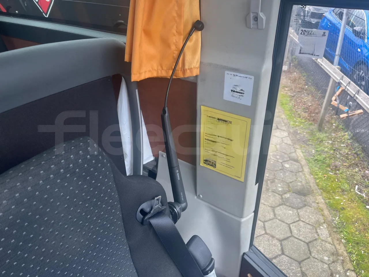 Setra S516 HD/2  - Euro6 - 315kW - 13.120mt - driver's seat photo