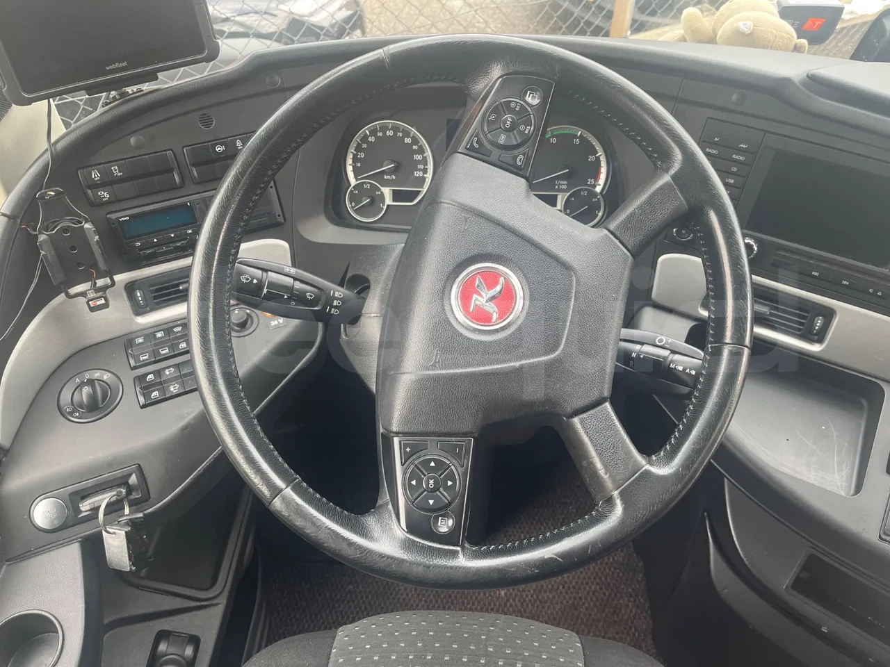 Setra S516 HD/2  - Euro6 - 315kW - 13.120mt - steering wheel photo