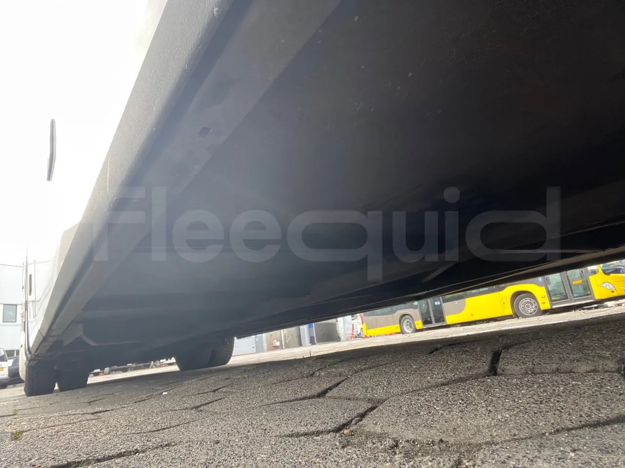 Setra S516 HD/2  - Euro6 - 315kW - 13.120mt - front undercarriage from front