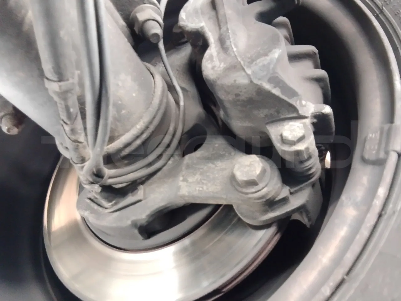 Mercedes-Benz Sprinter 416CD - EUR3 - 115kW - 6.995 - axle 2 discs left