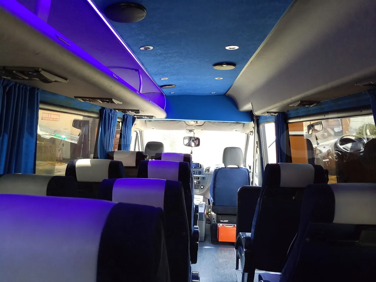 Mercedes-Benz Sprinter 416CD - EUR3 - 115kW - 6.995 - forward view all seats last row height