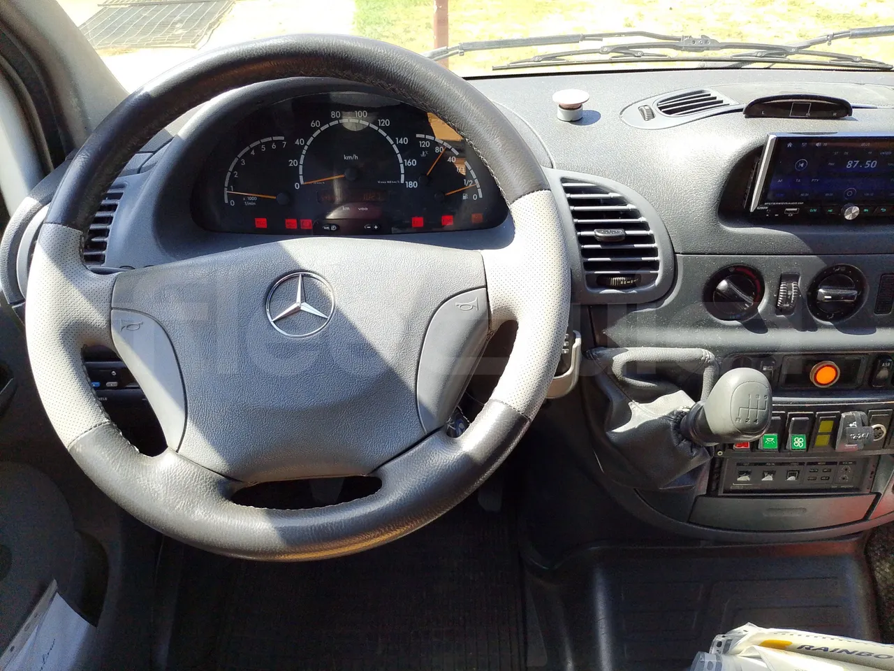 Mercedes-Benz Sprinter 416CD - EUR3 - 115kW - 6.995 - steering wheel photo