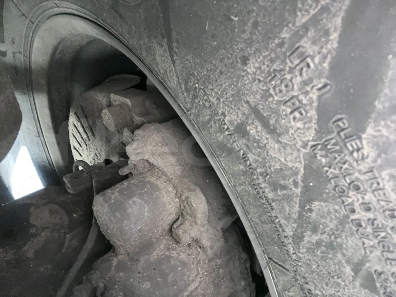 Volvo B12BER 4x2 - Euro4 - 309kW - 12.000mt - axle 2 discs right