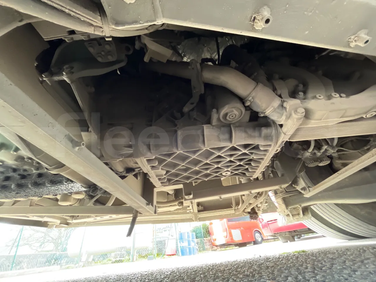 Volvo B12BER 4x2 - Euro4 - 309kW - 12.000mt - gearbox photo