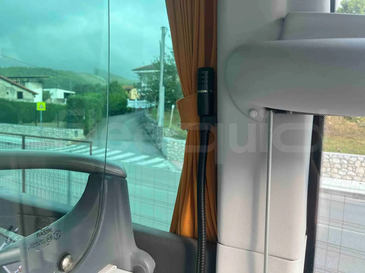 Irizar PB - Driver Microphone