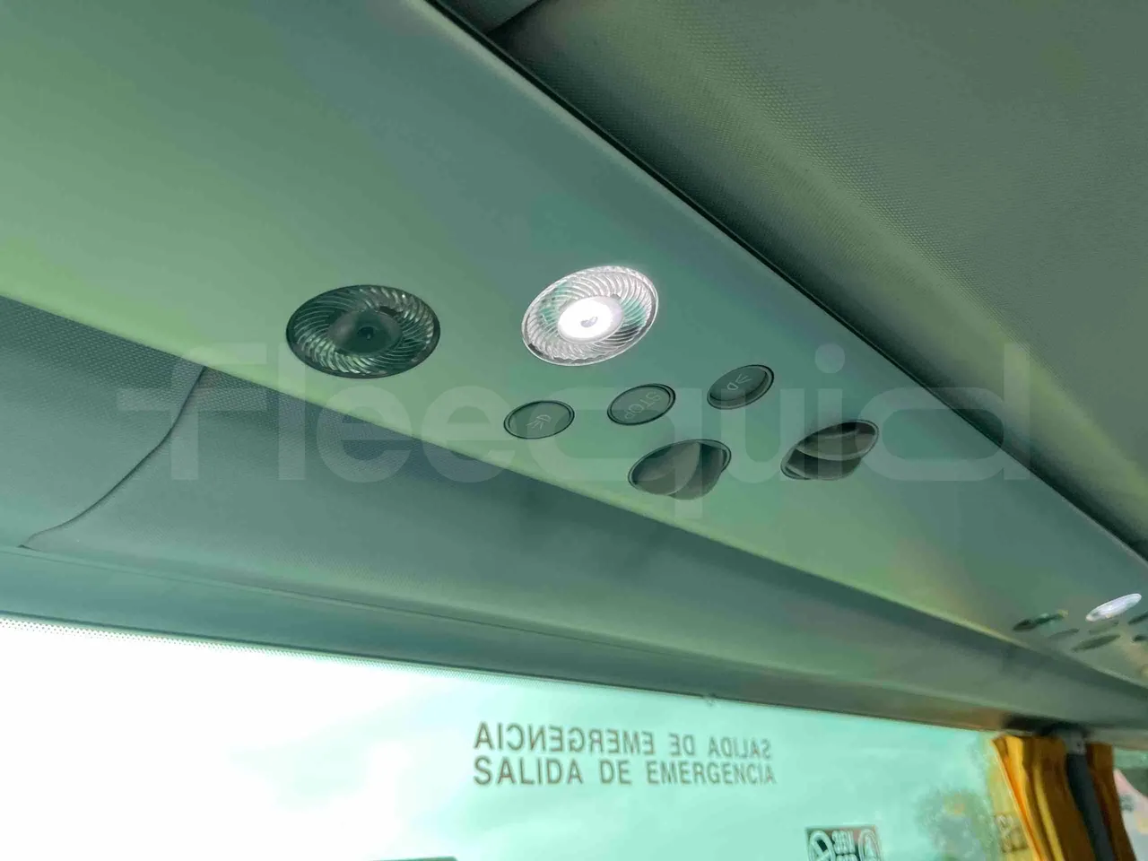 Irizar PB - Power Outlets