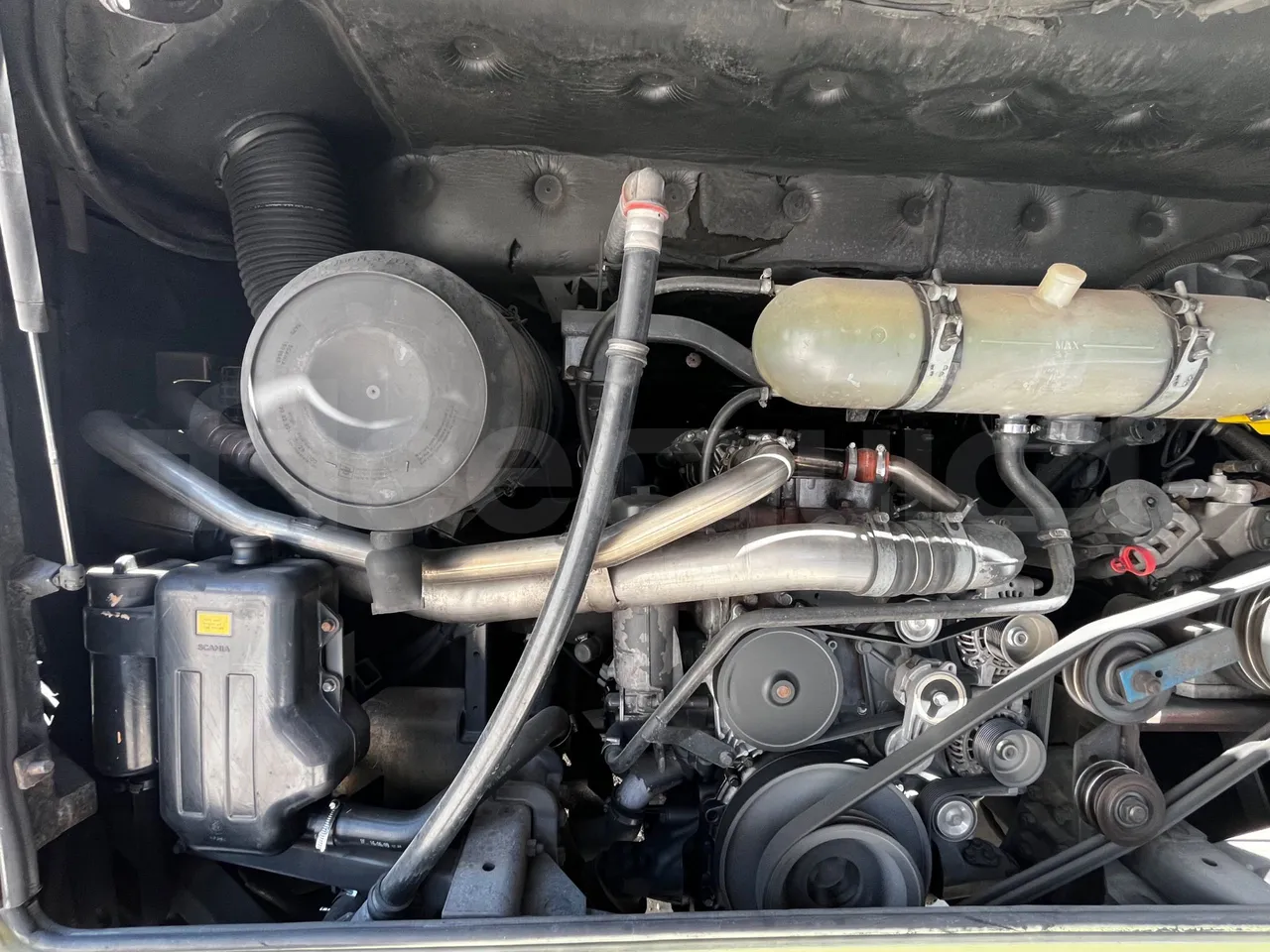 Irizar Century - engine plate photo