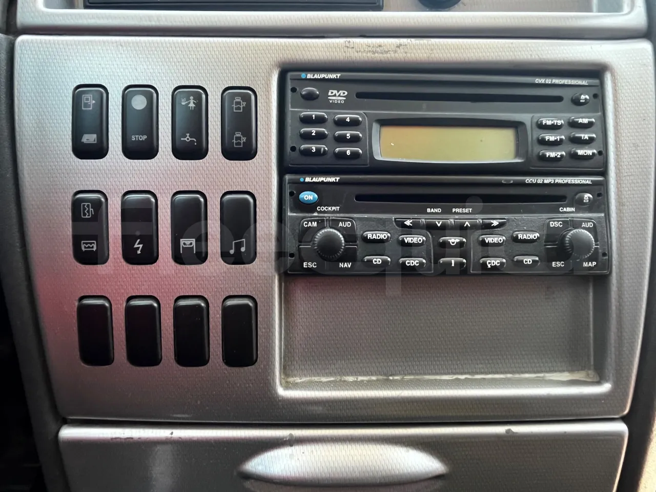 Irizar Century - Radio