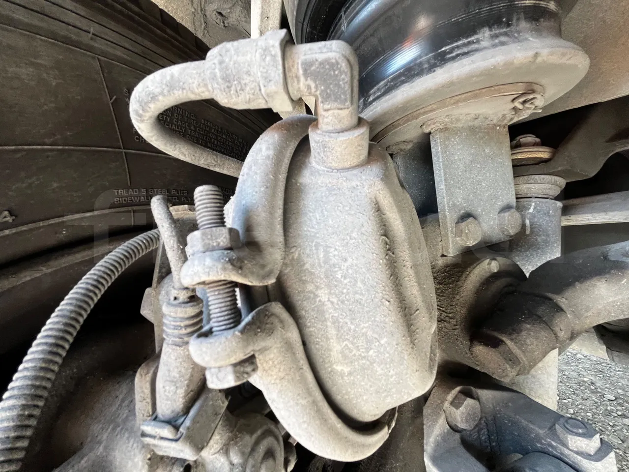 Irizar Century - First Axle Brake Calipers Left Side