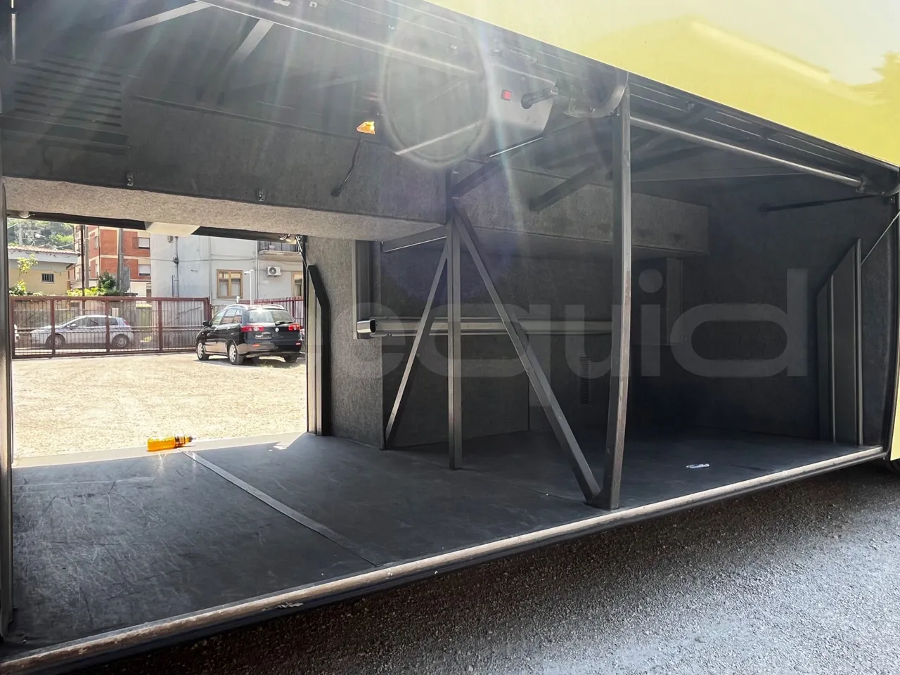 Irizar Century - Luggage
