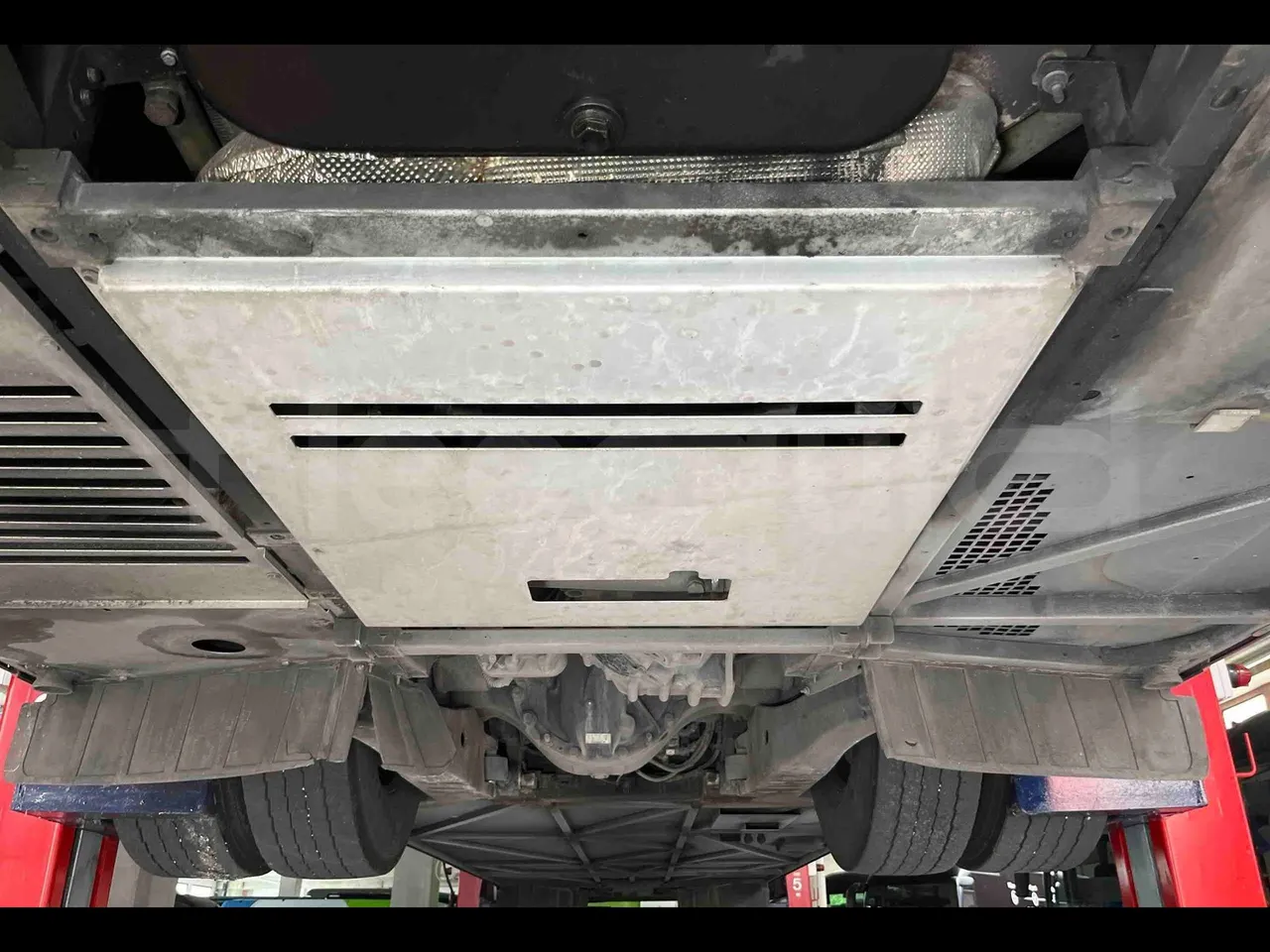 Iveco Magelys - central axle (18m)
