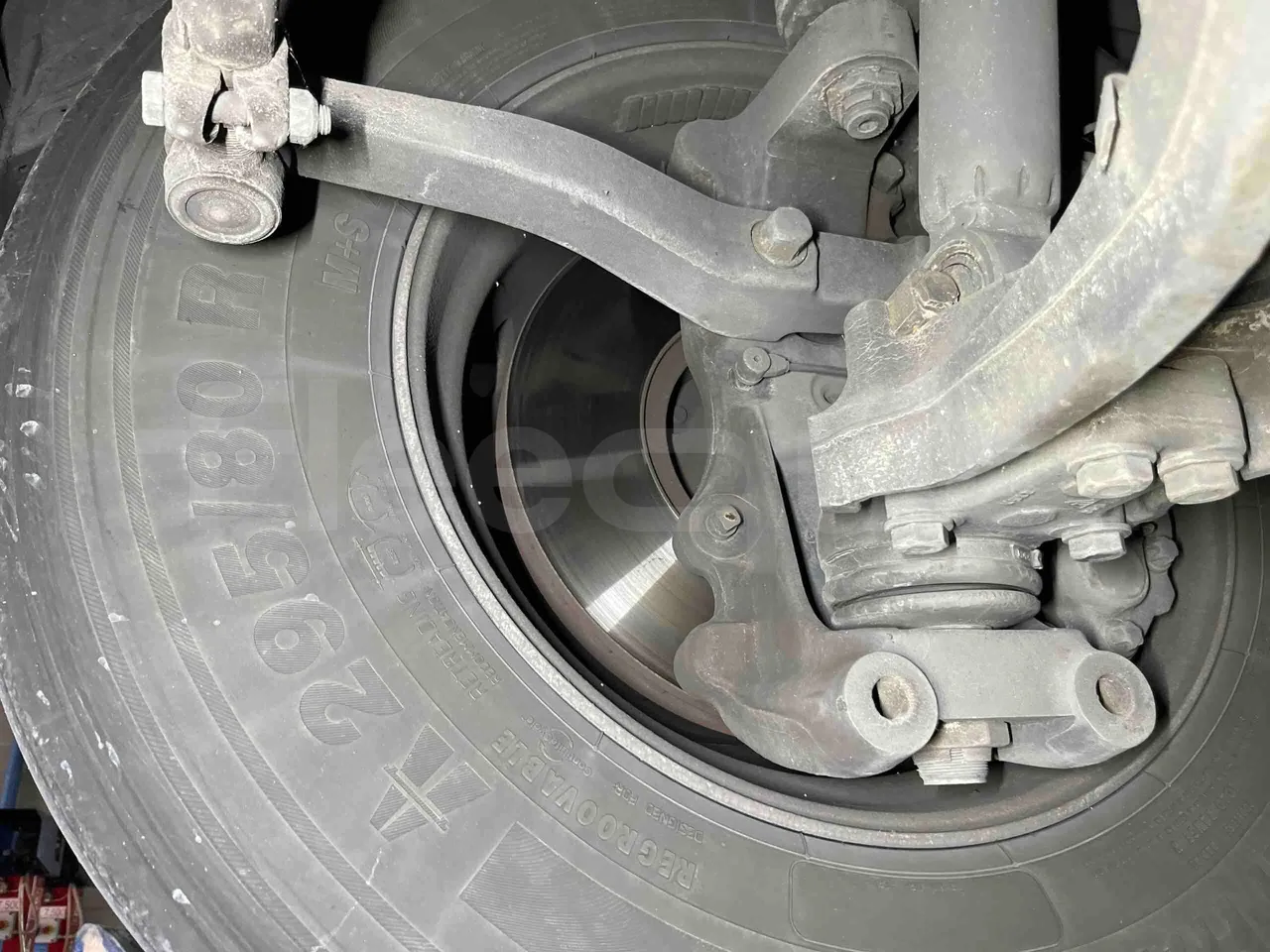 Iveco Magelys - front discs left