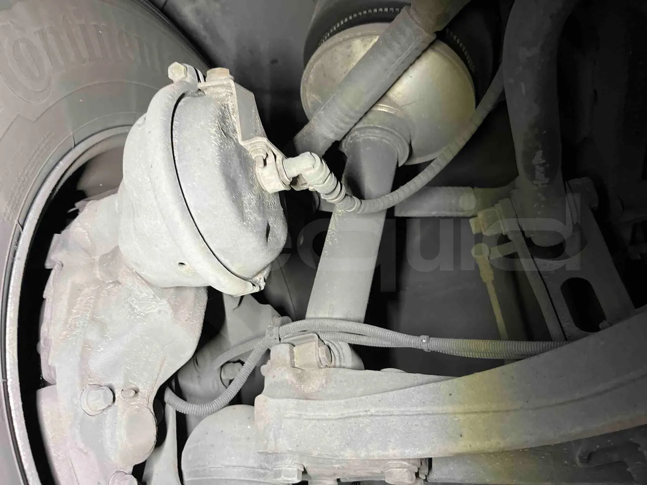 Iveco Magelys - front shock absorbers right