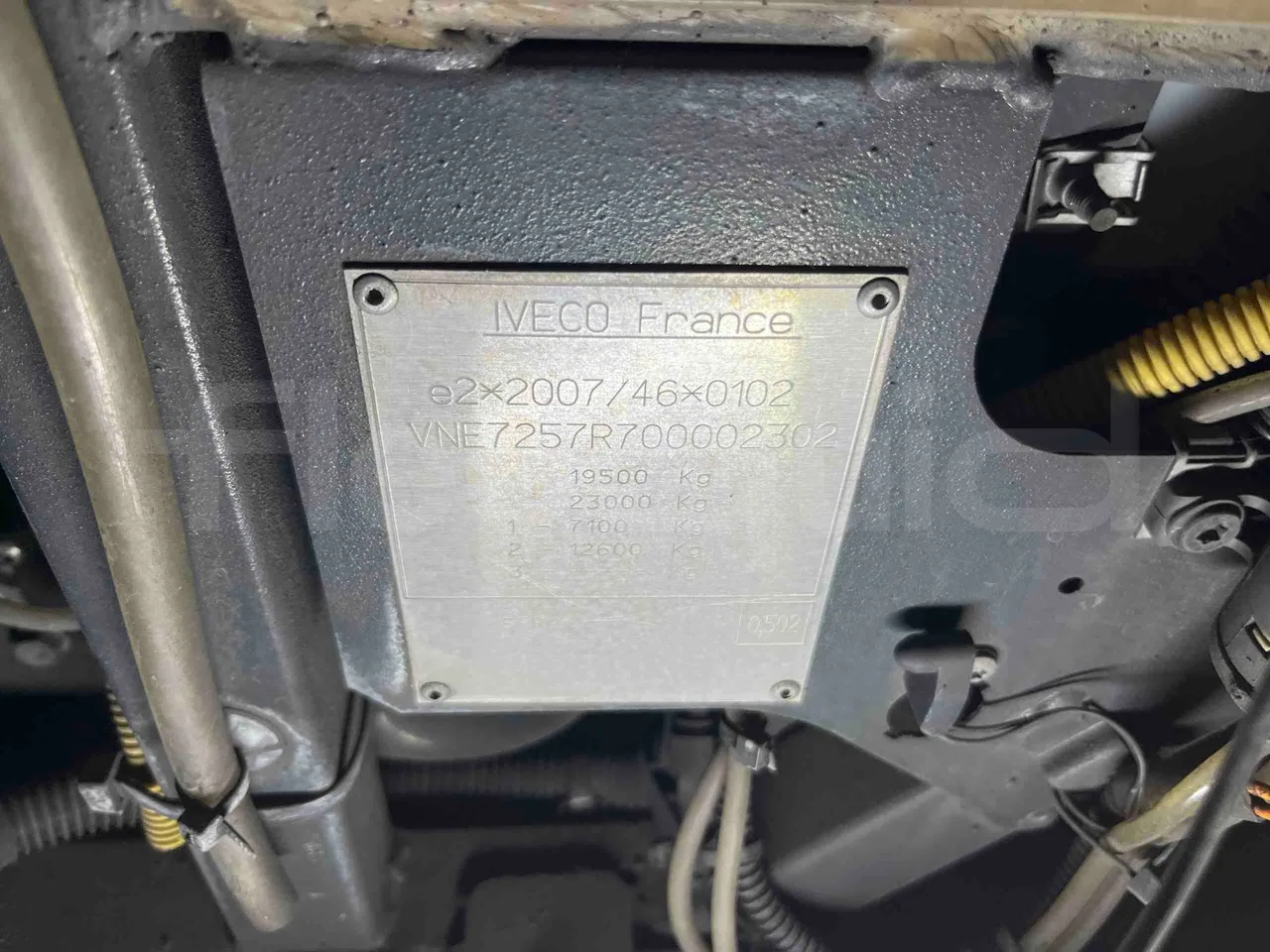 Iveco Magelys - vehicle plate photo
