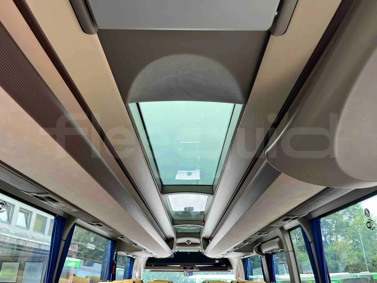 Iveco Magelys - turntable internal (18m)