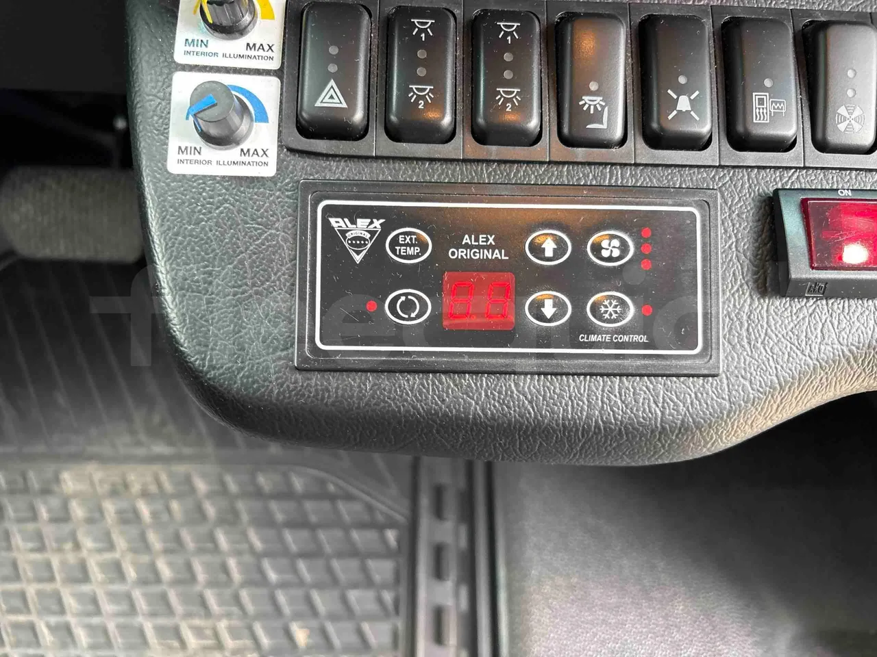 Mercedes-Benz Sprinter - onboard devices 1