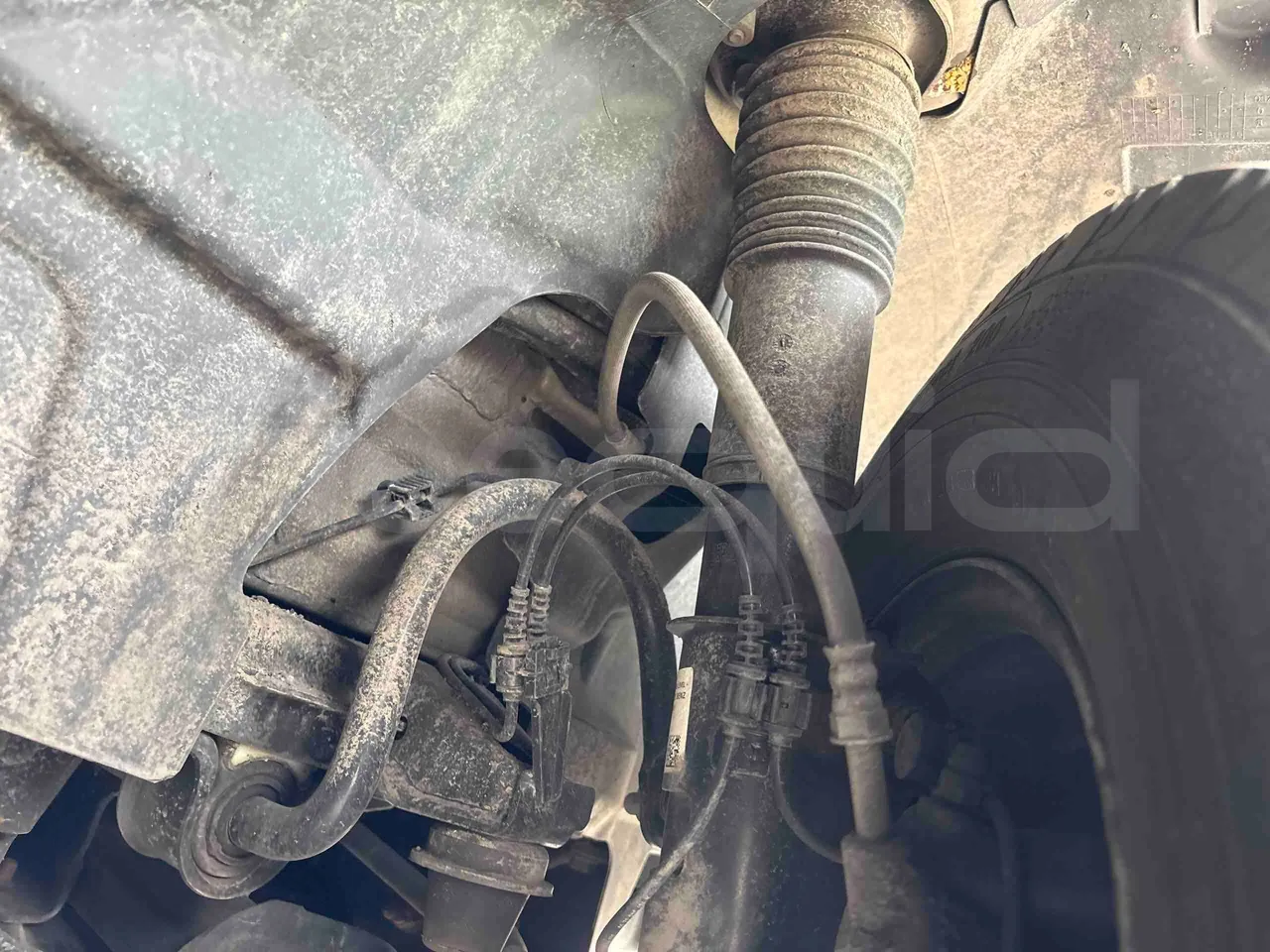 Mercedes-Benz Sprinter - front shock absorbers right