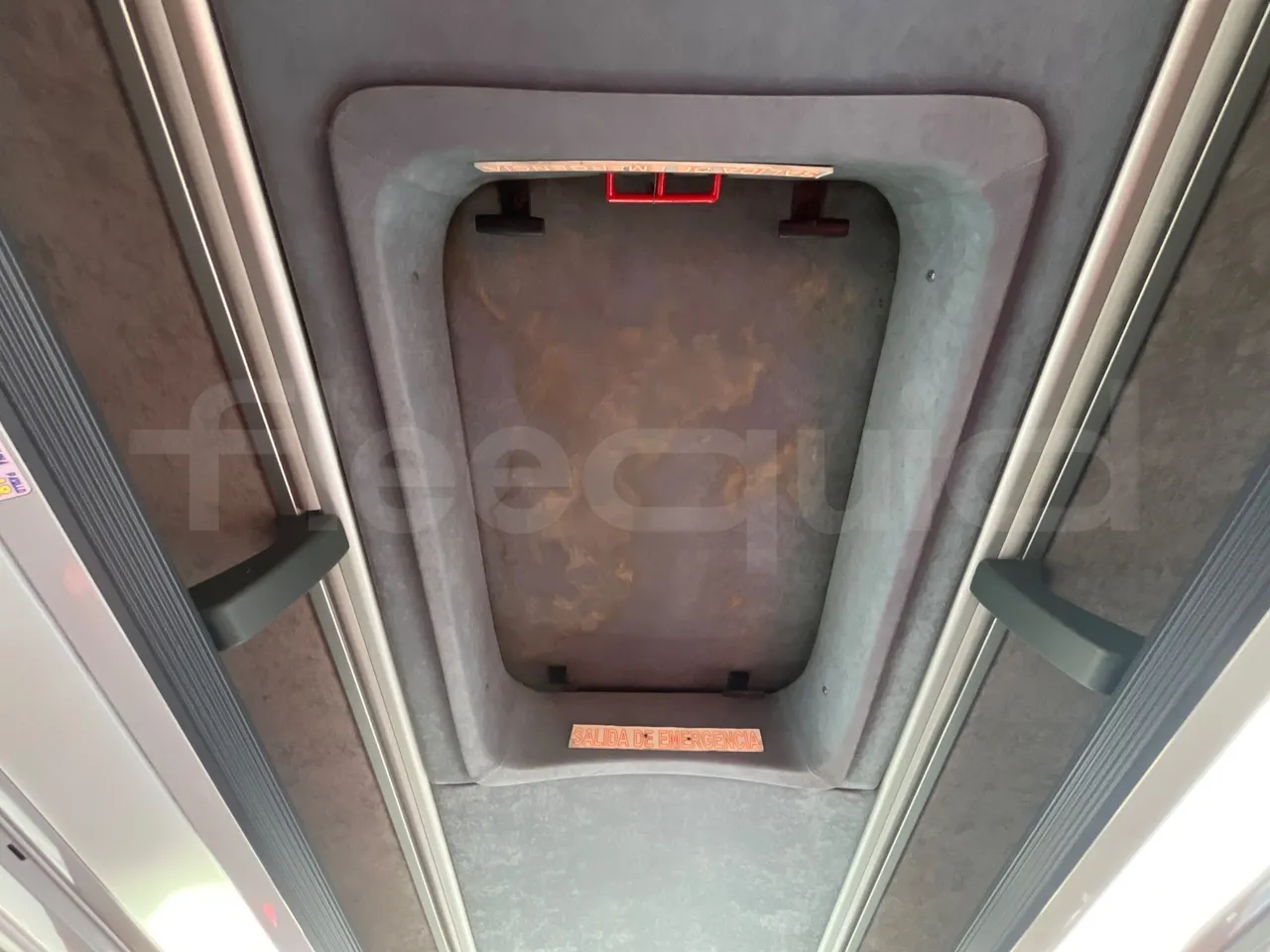 Mercedes-Benz Andecar HTA03-970.257.2/ Euro 4 - 175 Kw - 9.26 Mt - roof hatch 1
