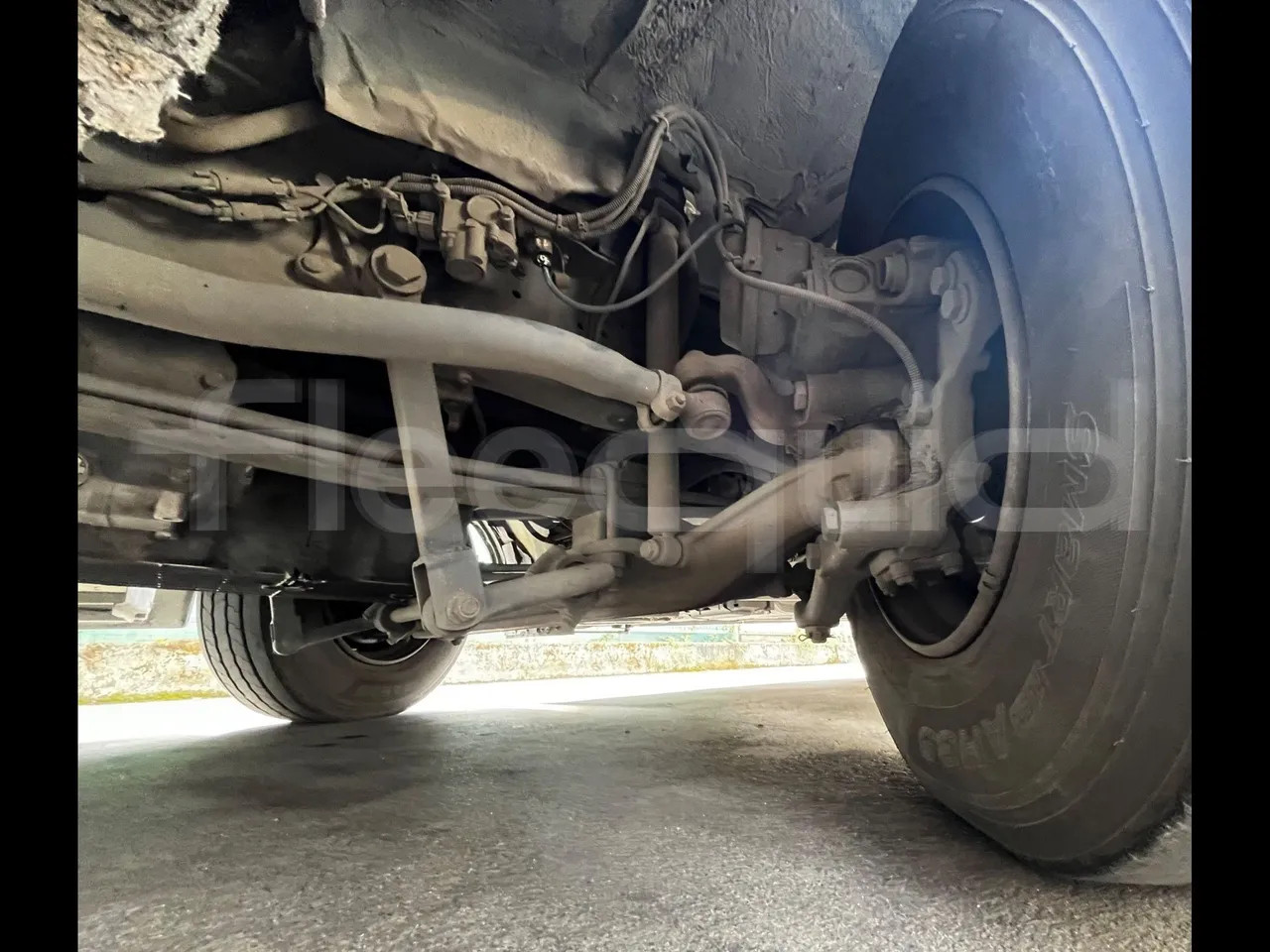 Mercedes-Benz Andecar HTA03-970.257.2/ Euro 4 - 175 Kw - 9.26 Mt - axel 3 shock absorbers 2 left