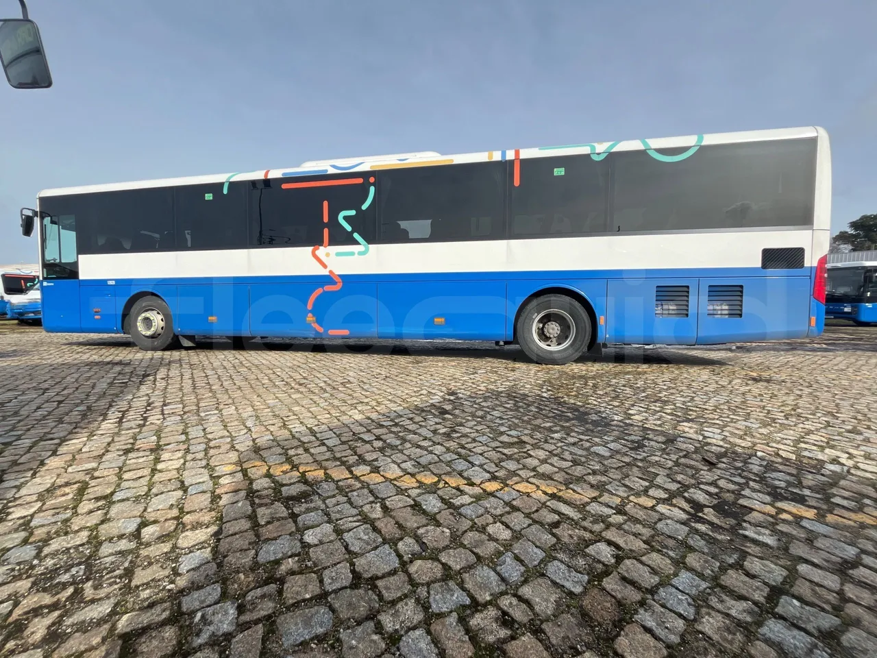 Mercedes-Benz Intouro E17UE -Euro 6 - 260 kW - 13.090 mt - external compartments photo