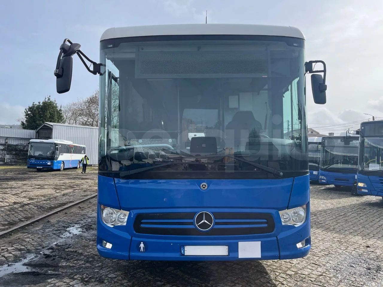 Mercedes-Benz Intouro E17UE -Euro 6 - 260 kW - 13.090 mt - front photo