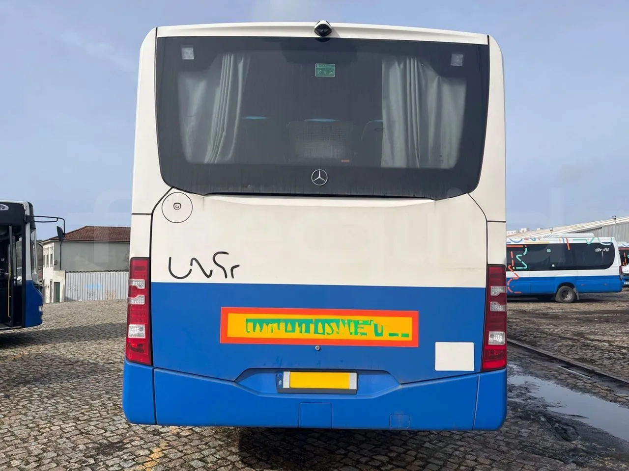 Mercedes-Benz Intouro E17UE -Euro 6 - 260 kW - 13.090 mt - luggage rack photo